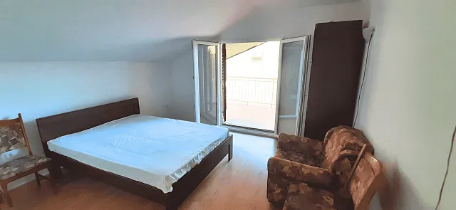 Geräumige 85m2 Wohnung mit 3 Schlafzimmern und Meerblick in Herceg Novi — photo 4